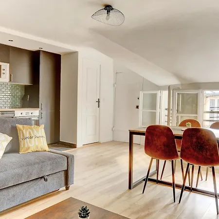 Apartment Le Berthier - Versailles